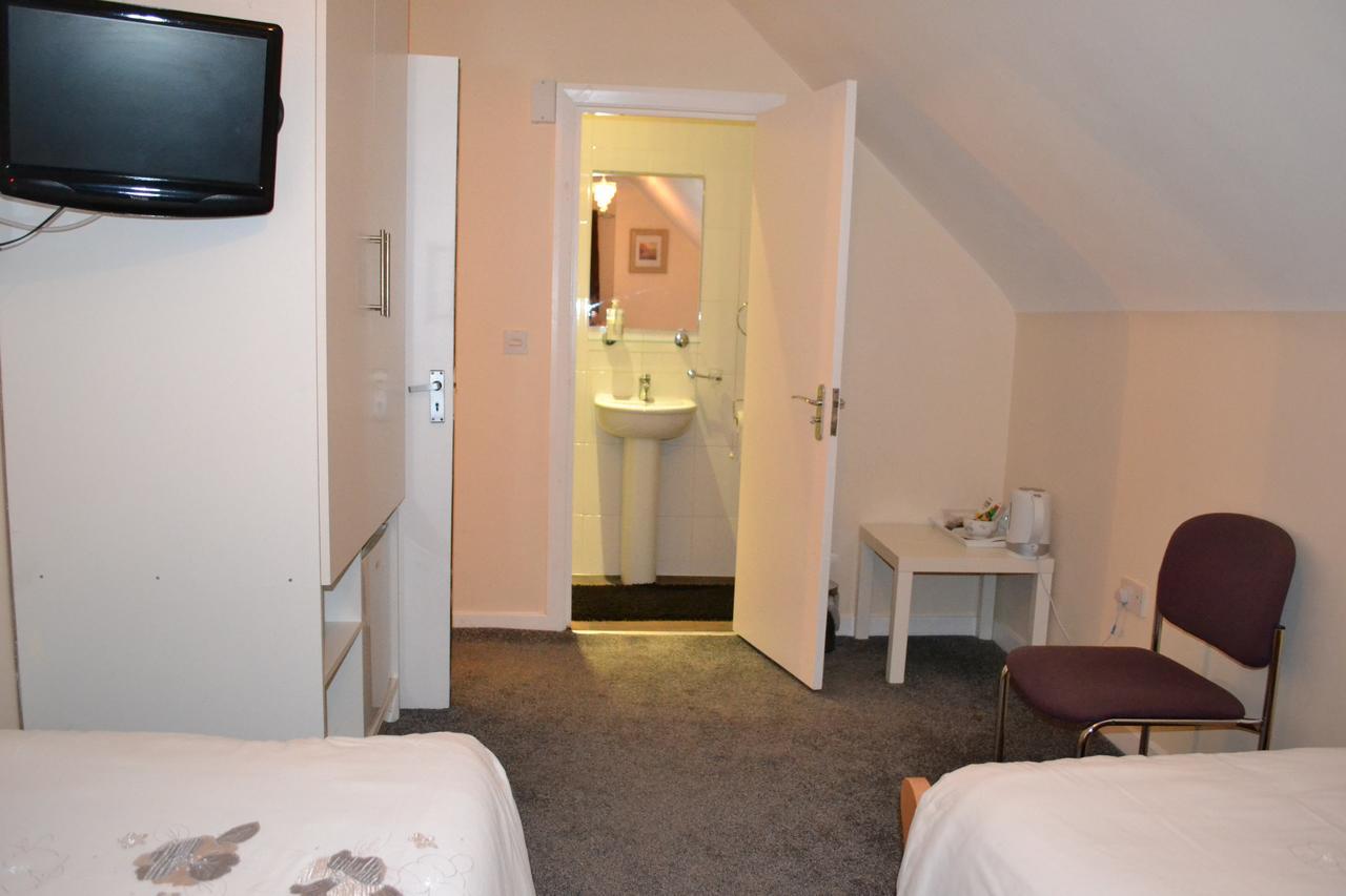 Annie'S Guest House Farnborough  Eksteriør bilde